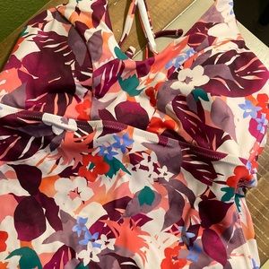 Athleta tankini with bottoms!